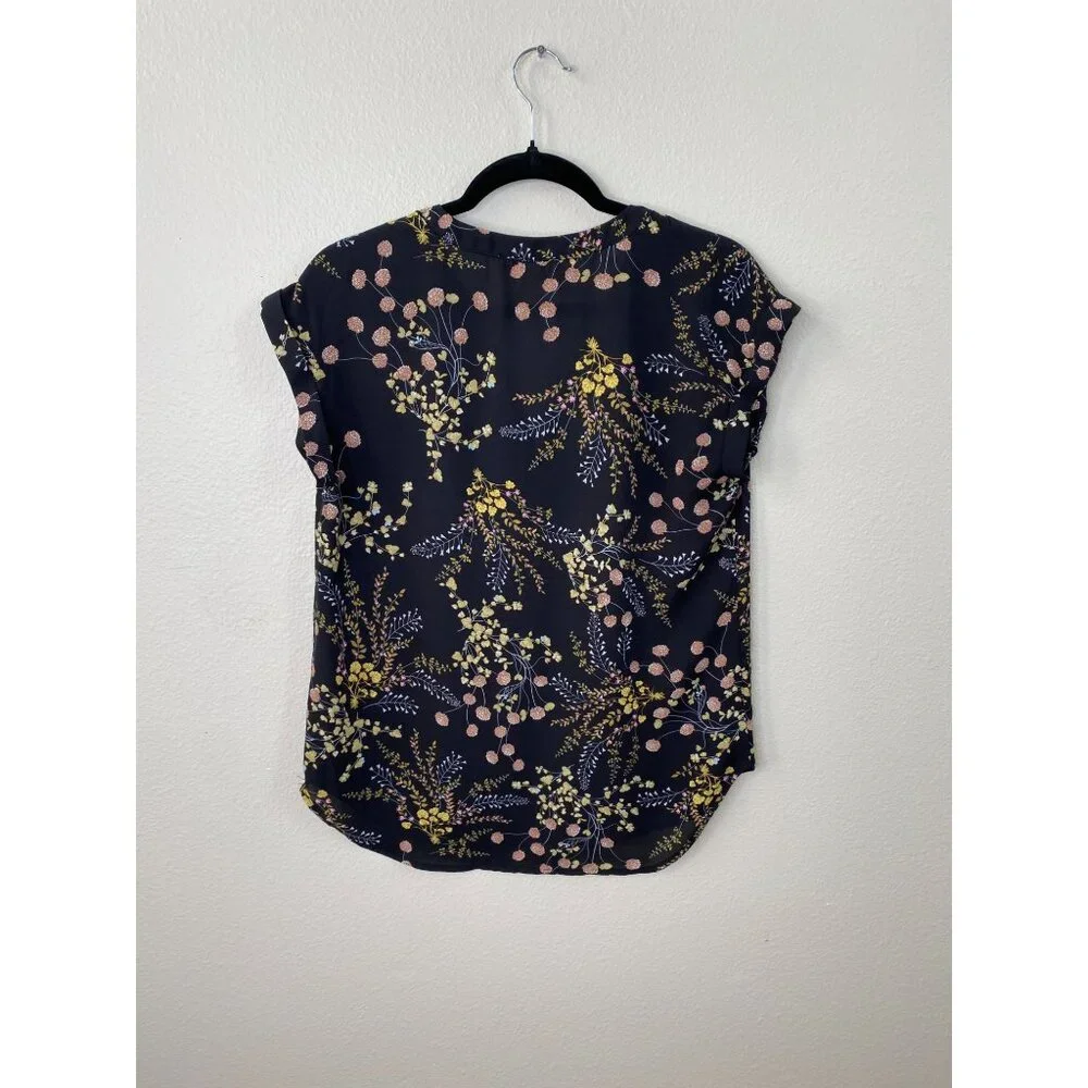 Philosophy Republic Womens Floral Print Blouse S Lightweight Short Sleeve Black - Picture 2 of 7